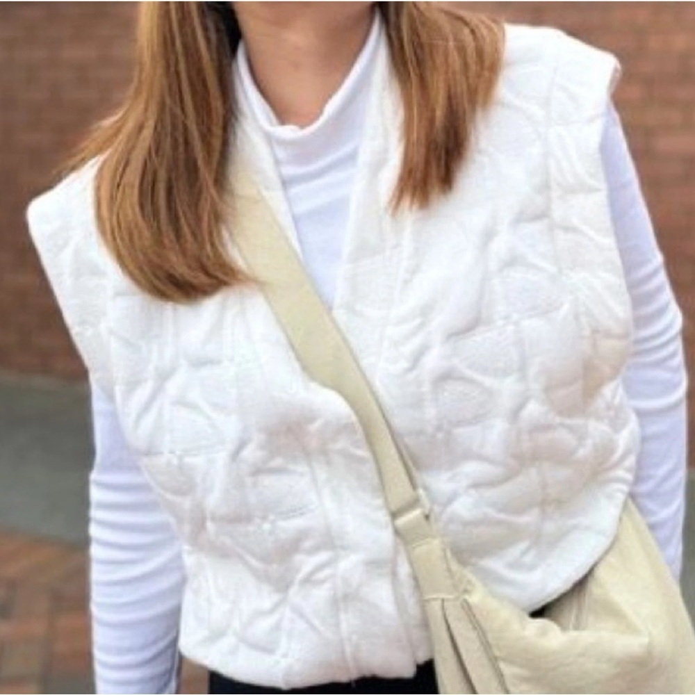Zara Button Front Vest Size M-L Ivory Boho  Career Work Valentines Day Casuals